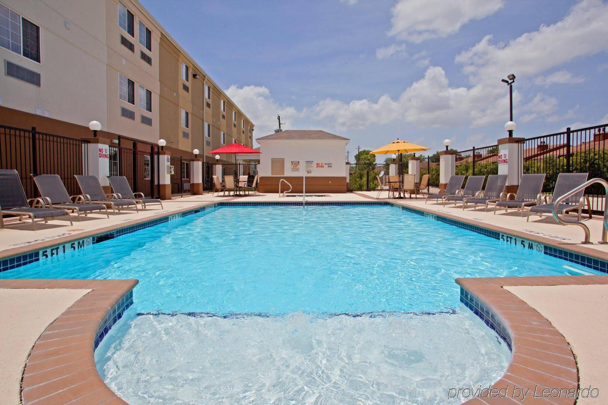 Candlewood Suites Houston Westchase - Westheimer By Ihg Exterior foto